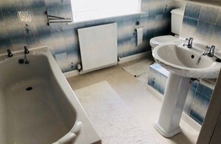 Tennyson street, Brierley Hill, DY5 4HZ - Photo 4