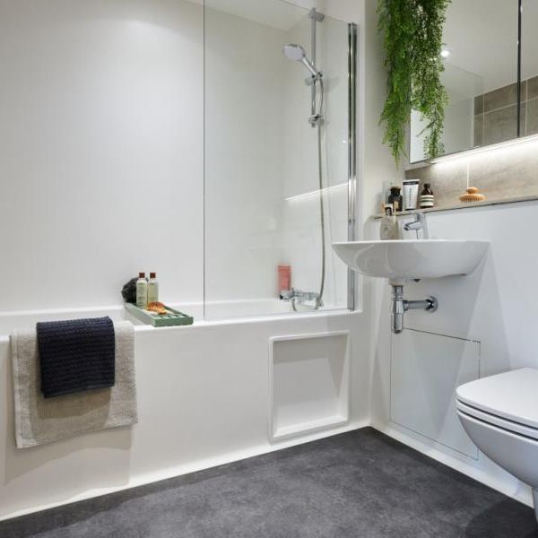 SpringwellSquare, Derby - Photo 1