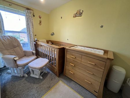 2 bedroom terraced house to rent - Photo 4