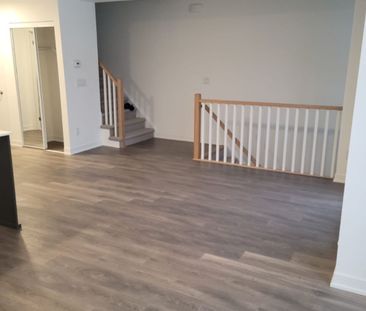 For Lease - 90 Canon Jackson Drive Unit# 203, Toronto, Ontario - Photo 3