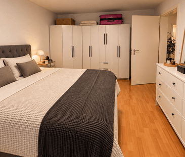 Gemütliche und günstige 2.5 Wohnung für Singles oder Paare (Haustie... - Foto 2
