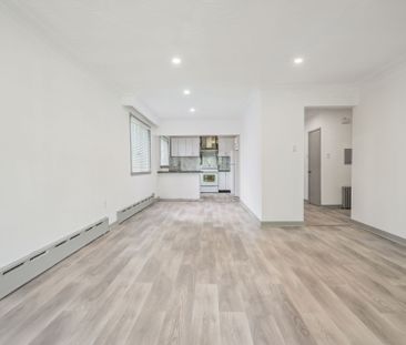 For Lease - 18 Thirty Third Street Unit# 3, Toronto, Ontario - Photo 2