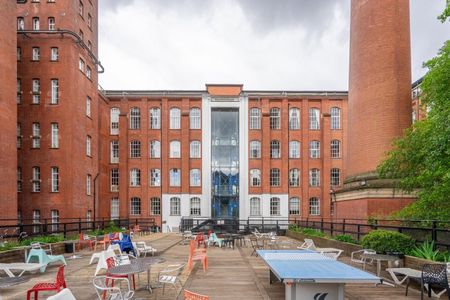 1 Bed Flat, Bow Quarter, E3 - Photo 4