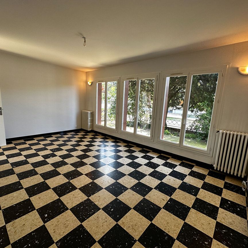 Location Maison 4 pièces 104m² - Photo 1