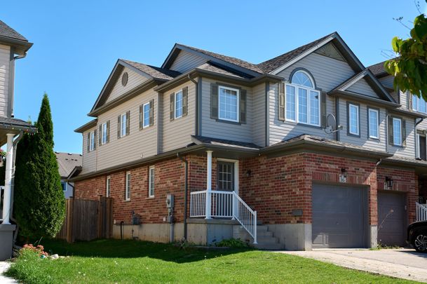 For Lease - 16 Chantilly Street, Kitchener, Ontario - Photo 1