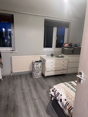 1 Bed Flat, Crosslet Vale, SE10 - Photo 1