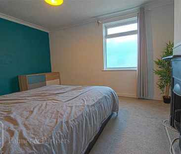 2 bedroom terraced house to rent - Photo 6