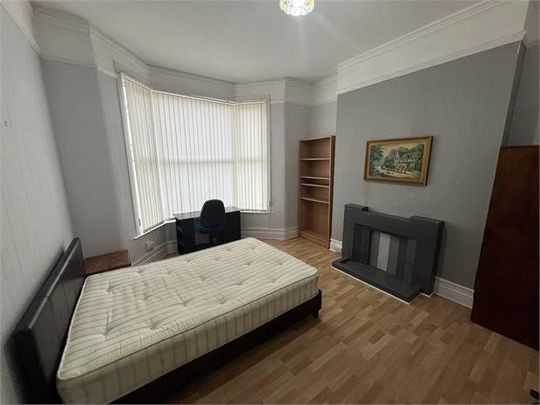 5 bedroom house share to rent - Photo 1