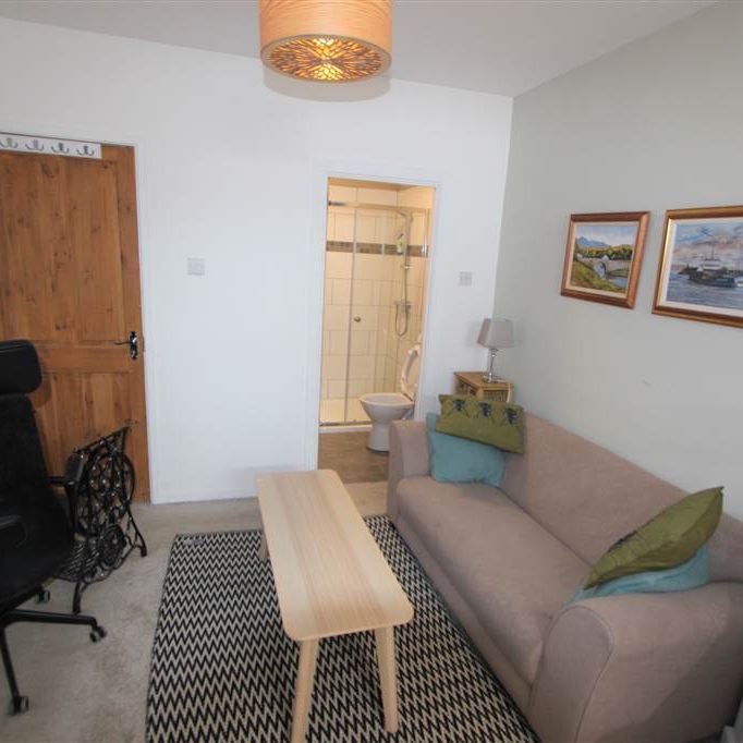 33B Lockview Road, Belfast, BT9 5FH - Photo 1