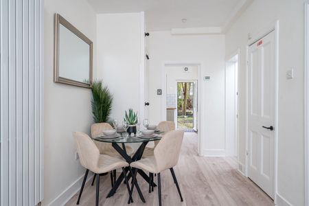 2 Bed Flat, Alkham Road, N16 - Photo 5