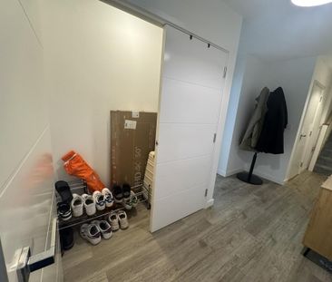 3 bedroom ground floor maisonette to rent - Photo 6