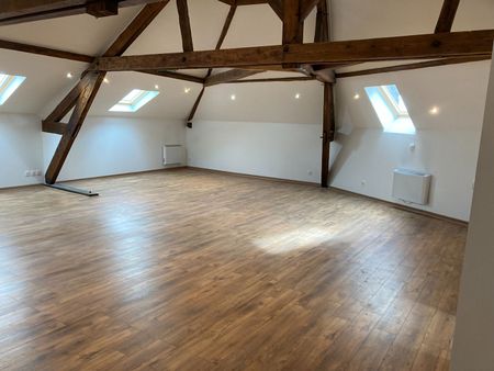 Location Appartement 1 pièce 67m² - Photo 5