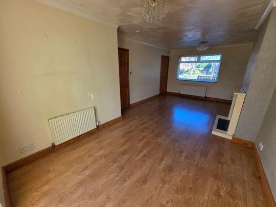 3 bedroom terraced house to rent - Photo 1