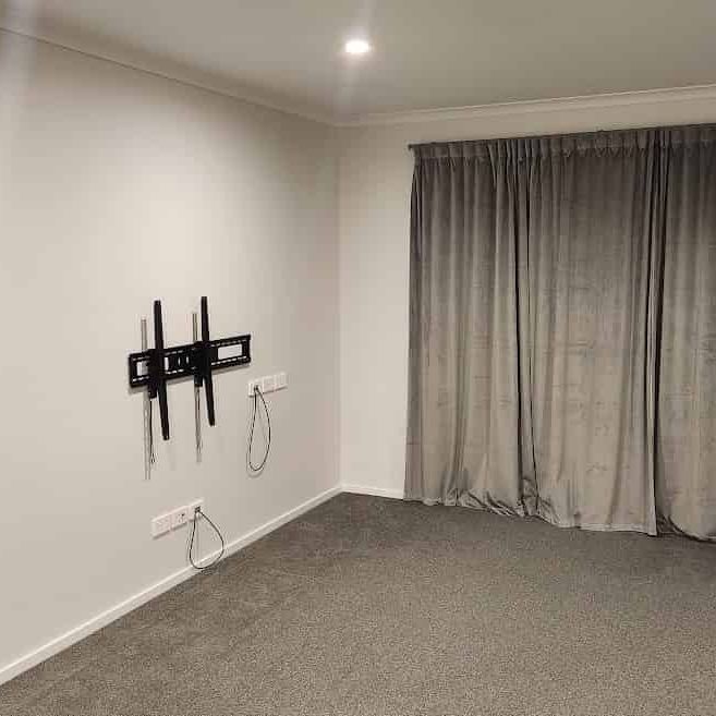 MASTERTON - 3 BEDROOMS - Photo 1