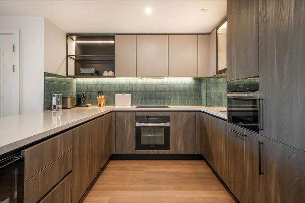 3 bedroom flat to rent - Photo 1