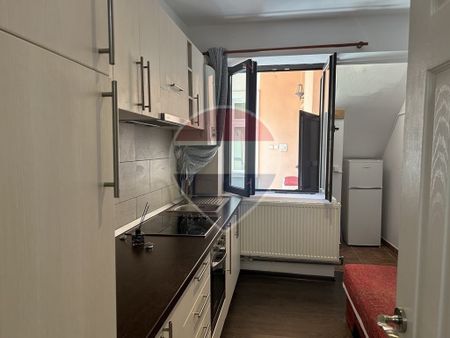 Apartament cu 1 camere de închiriat în zona Centrul Ist... - Photo 2
