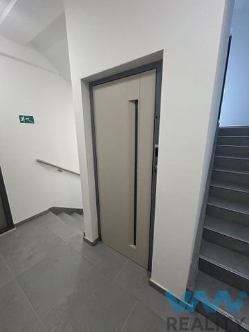 Pronájem bytu 2+kk 43 m² - Photo 2