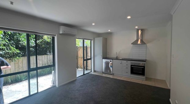 3 bedroom, 2 bathroom townhouse for rent!! - Photo 1