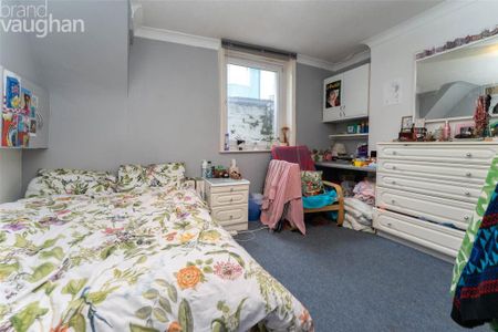 5 bedroom terraced house to rent - Photo 2