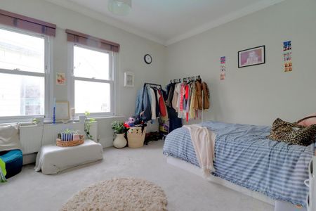 5 bedroom maisonette to rent - Photo 4