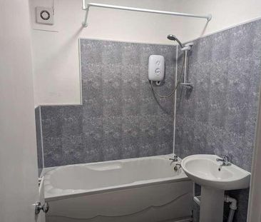 Mostyn Avenue, Llandudno, LL30 - Photo 4