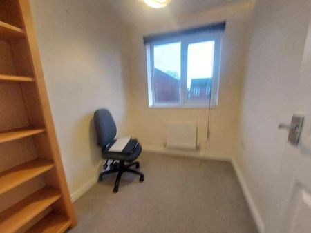 Mallow Avenue, Shavington, CW2 - Photo 3