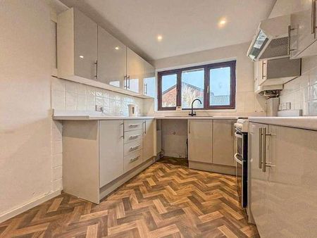 Turnstone Close, Weymouth, DT3 - Photo 5