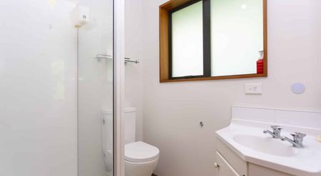 Opawa - Spacious 3 Bedroom Family Home! - Photo 4