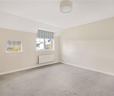 4 bedroom detached house to rent - Photo 4