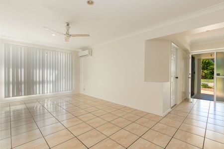 11 Rialto Close, Kirwan - Photo 2