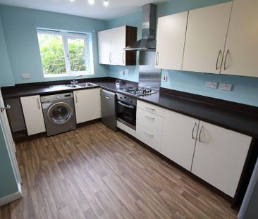 3 bedroom terraced house to rent - Photo 6