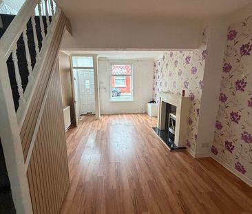2 Bed Terraced House, Lind St, L4 - Photo 1