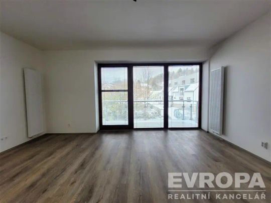 Pronájem bytu 2+kk, 57 m - Fotografie 1