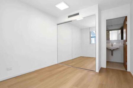 7410/55 Forbes Street West End - Photo 4