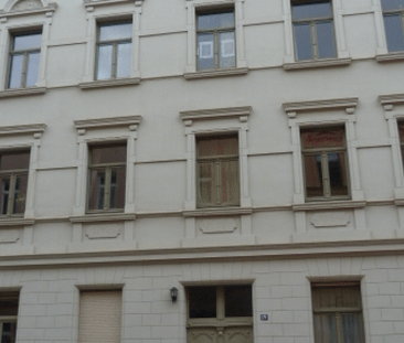 2-Raum-Whg mit Balkon und Kamin im ruhigen Giebichenstein - Photo 1