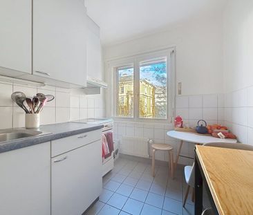 Bel appartement de 2.5 pièces proche du centre-ville - Foto 2