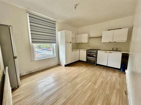 Crabble Hill, Dover, CT17 - Photo 5