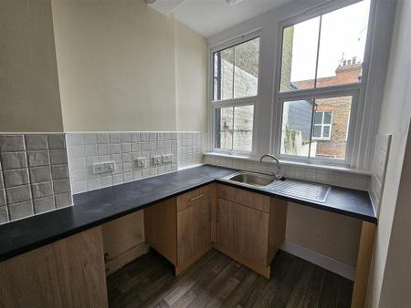 1 bedroom apartment to rent - Photo 3