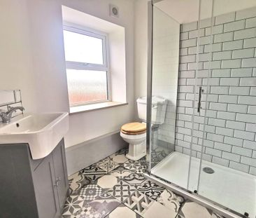 2 bedroom apartment to rent - Photo 6