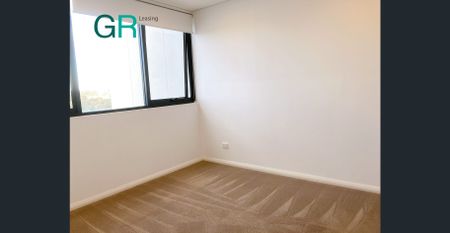 Modern Urban Living Starts Here — Stylish Apartment in Rouse Hill - Photo 3