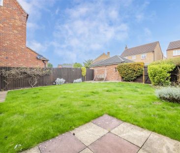 4 bed House - Detached To Let - Photo 6