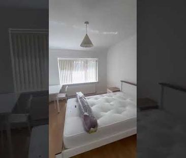 Room in a Shared House, Ravensdale Road, B10 - Photo 3
