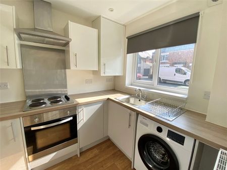 Peel Street Villas, Langley Mill, Nottingham, Derbyshire, NG16 - Photo 2