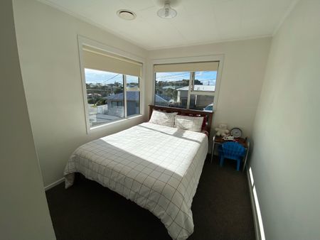 32A Kenmore Street, Newlands - Photo 3