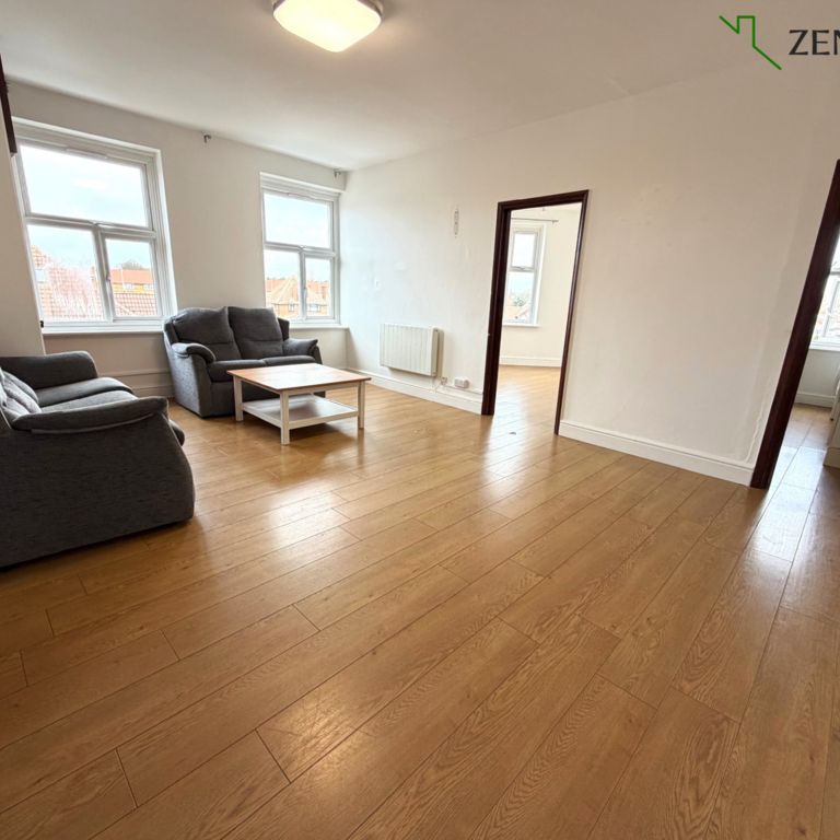 1 bedroom flat to rent - Photo 1