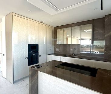 Luxury penthouse for rent in Marbella, Spain - Photo 4