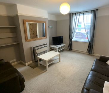 Curzon Terrace, South Bank - P1712 - Photo 1