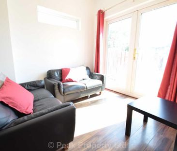 1 bedroom in a house share to rent - Photo 3