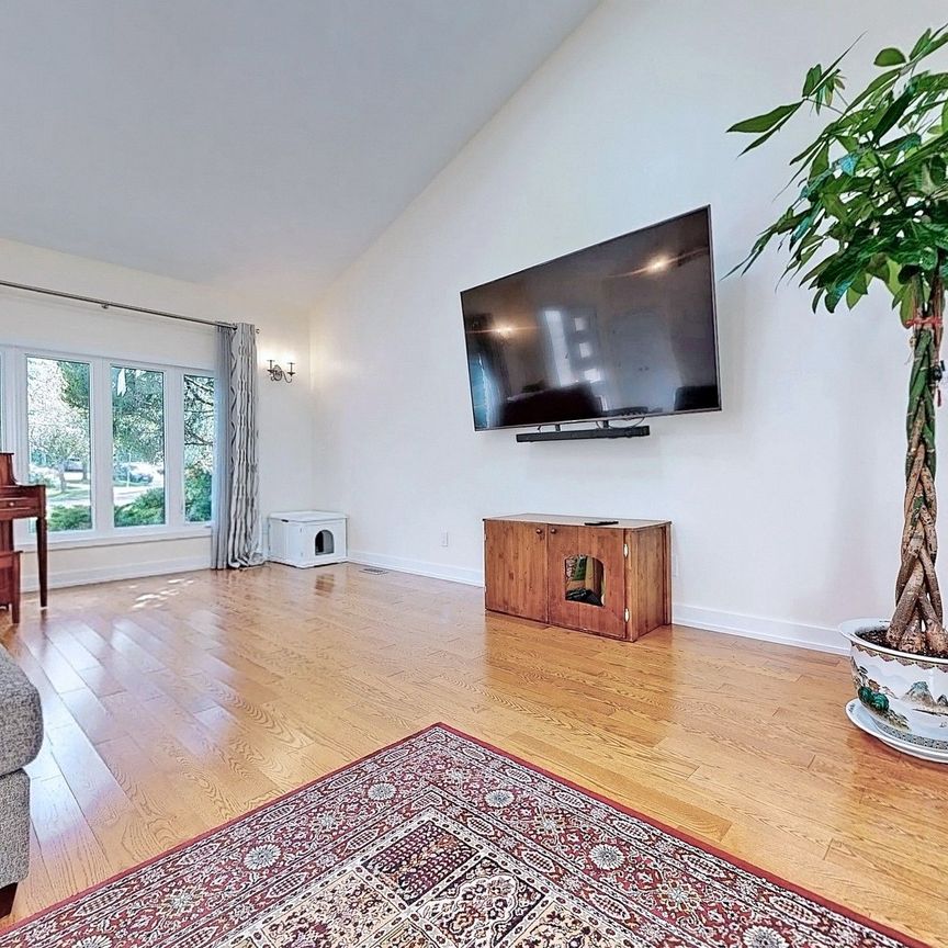 For Lease - 1280 Watersedge Road, Mississauga, Ontario - Photo 1