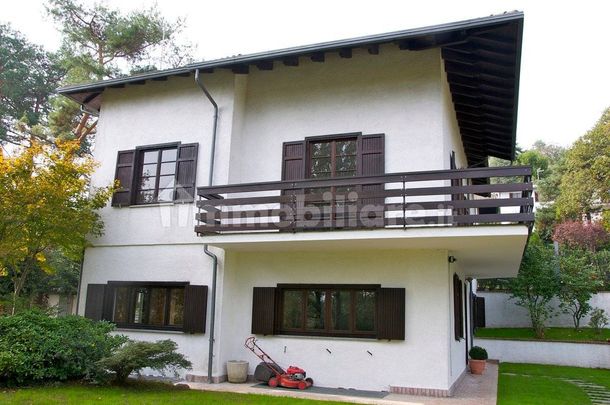 Villa unifamiliare via dei Castagni 5, Bodio, Bodio Lomnago - Photo 1